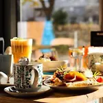 Golden Apartments- Mennica Residence, 1-bedroom In Center #306 Warsaw